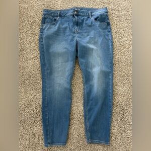 Old Navy Rockstar Super Skinny Jeans